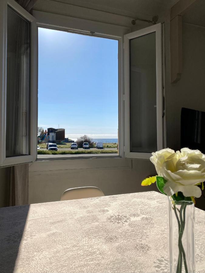 Magnifique Appartement Devant La Plage Propriano  Ngoại thất bức ảnh